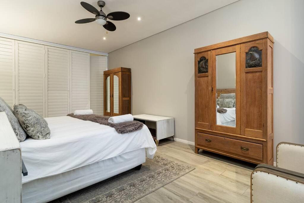 Ct Smart For Professionals Apartment