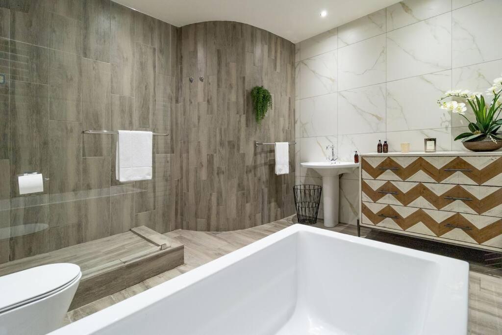 Ct Smart For Professionals Apartment *